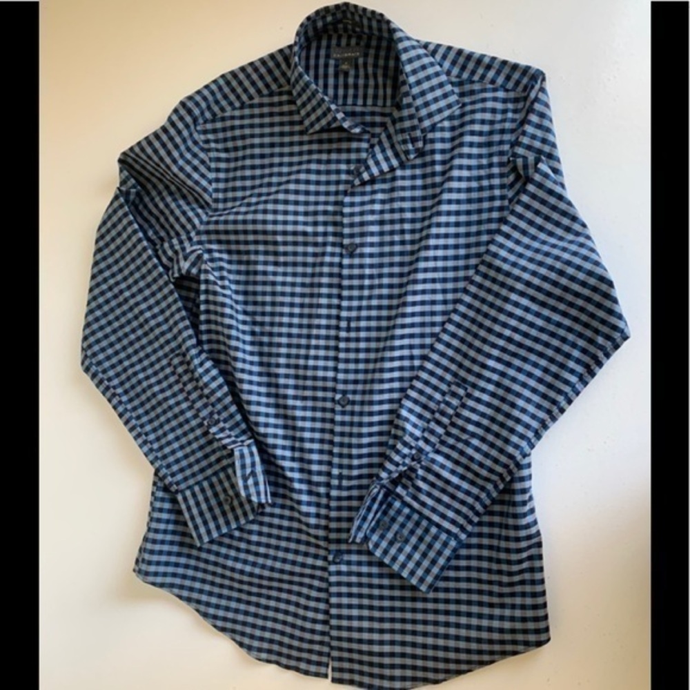 Men’s long sleeve casual button down shirt